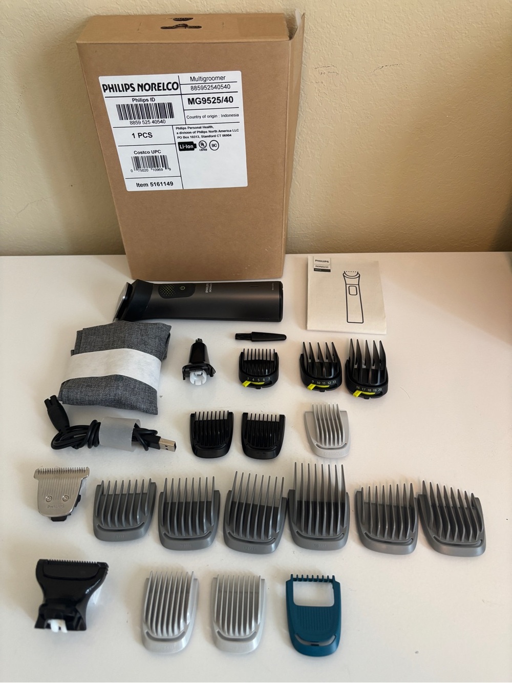 Philips Norelco - All-in-one Trimmer/Multigroomer MG9525/40 - Preowned - Picture 3 of 7